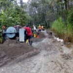 Jalan Desa Lubuk Muda  Dikerjakan CV Farid Jaya Distop Warga